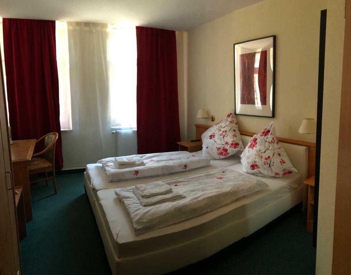 Hotel Zur Sonne Falkenstein  Ngoại thất bức ảnh